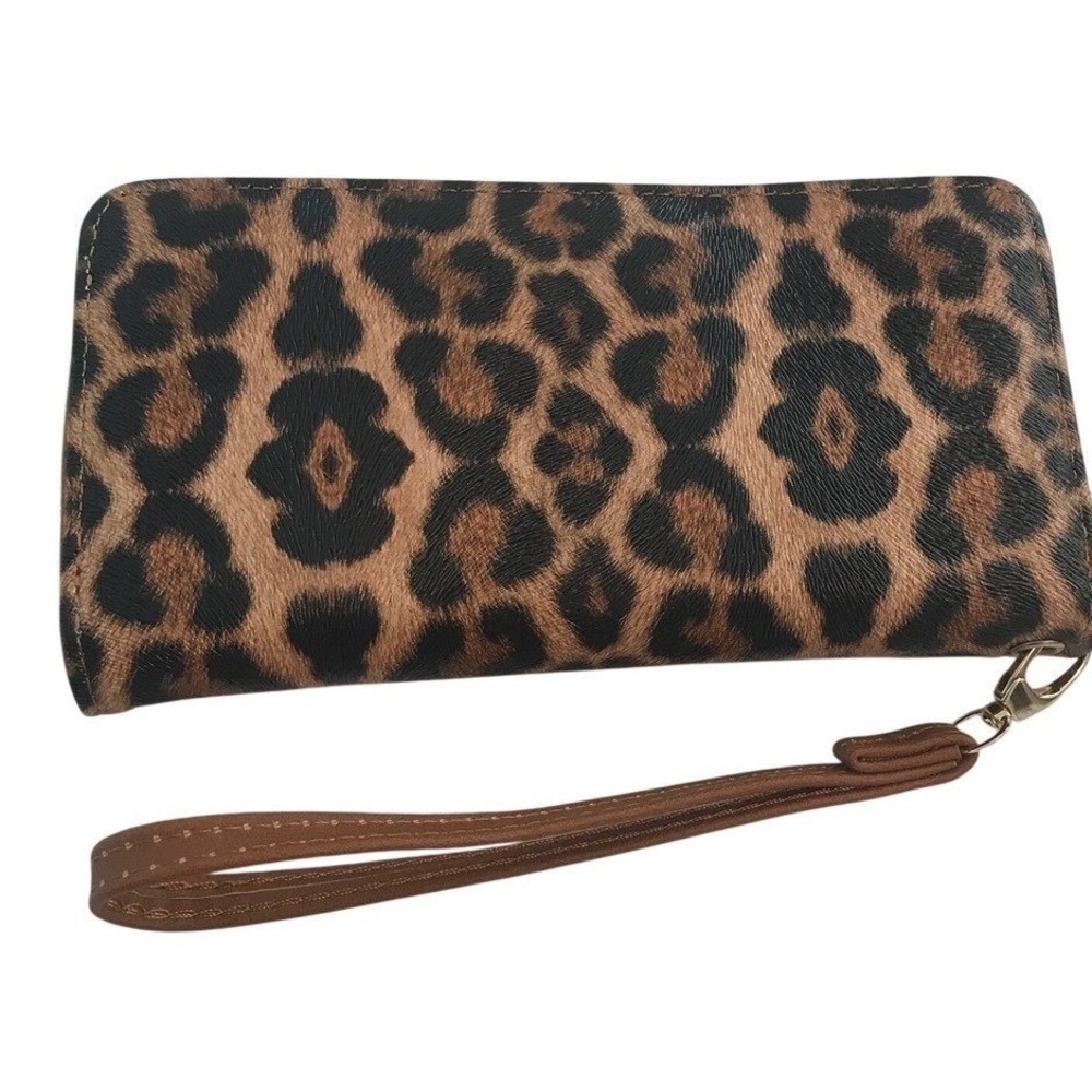Leopard Print Wristlet Wallet Zip Around Organizer Brown Tan